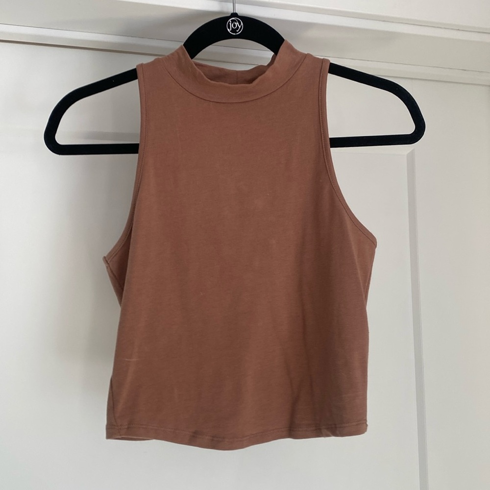 Cropped Tank